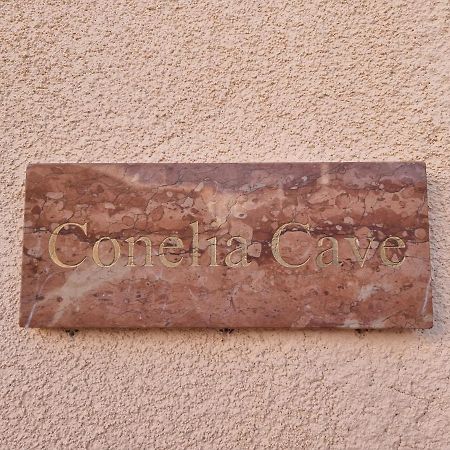 M Residence Santorini Conelia Cave Φηρά Εξωτερικό φωτογραφία